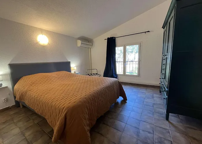 Duplex 4 Pers Proche דירה בורגו